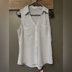 Button-up tank